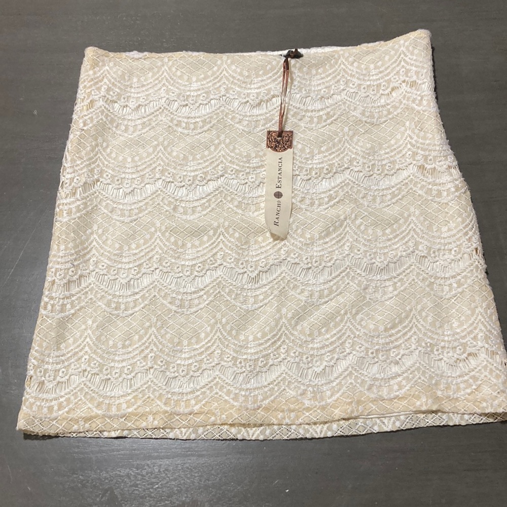 unworn Rancho Estancia scalloped lace mini skirt XXL